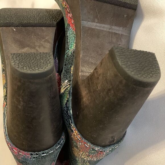 Sanita Safran Size 37 - 6 cracked leather clog ankle boots in floral rose - Picture 11 of 16